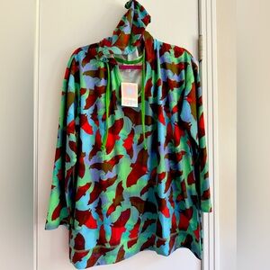 Lularoe Eliza hooded pull over. True to size and stretchy.